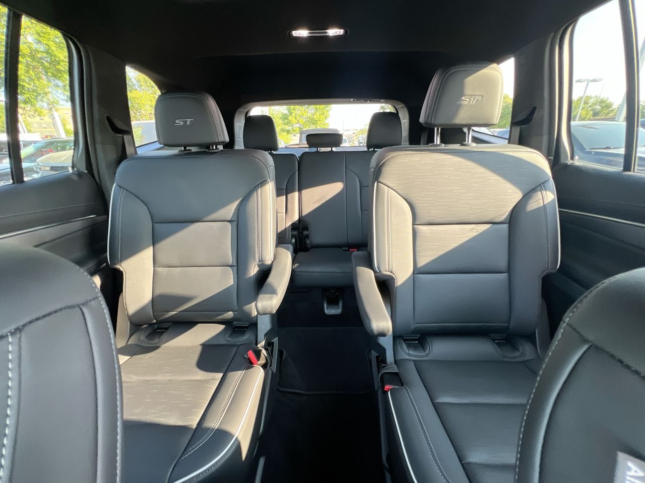 2025 Buick Enclave Sport Touring - Photo 12