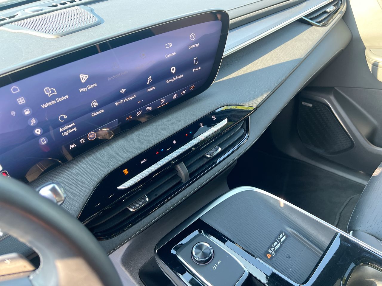 2025 Buick Enclave Sport Touring - Photo 18