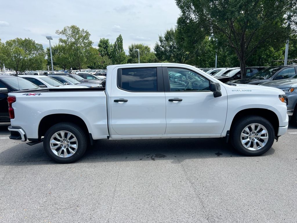 2026 Chevrolet Silverado 1500 Custom - Photo 7