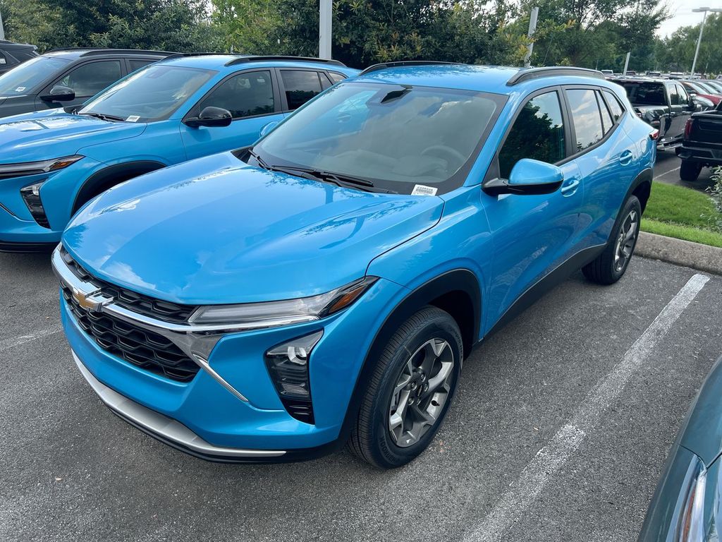 New 2026 Chevrolet Trax LT