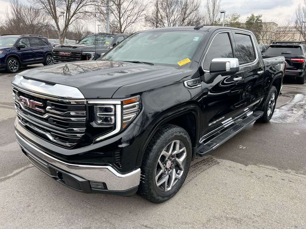2023 GMC Sierra 1500 SLT