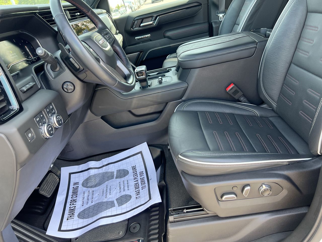 2024 GMC Sierra 1500 AT4X - Photo 14