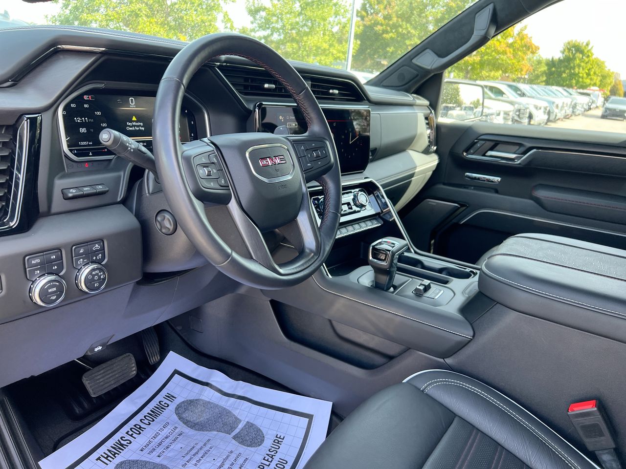 2024 GMC Sierra 1500 AT4X - Photo 17