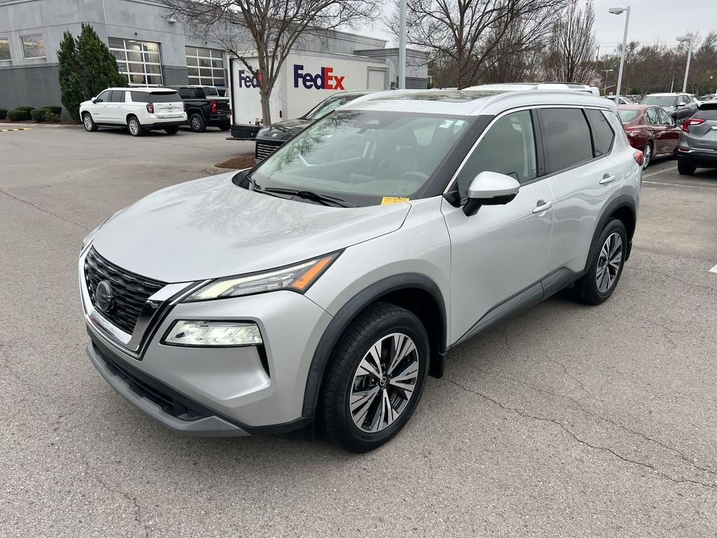 2021 Nissan Rogue SV