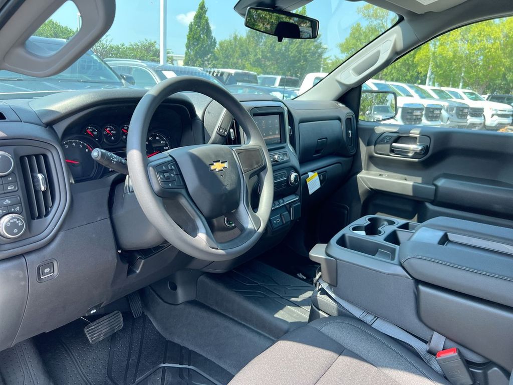 2026 Chevrolet Silverado 1500 Custom - Photo 17