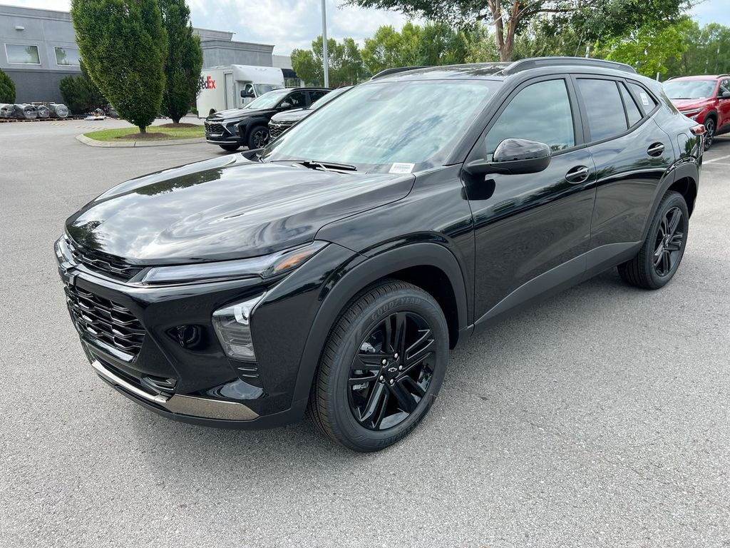 2026 Chevrolet Trax Activ - Photo 4