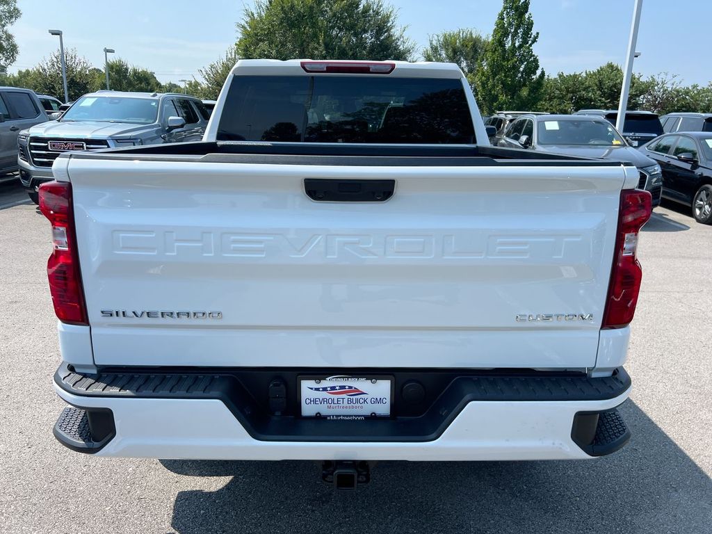 2026 Chevrolet Silverado 1500 Custom - Photo 9
