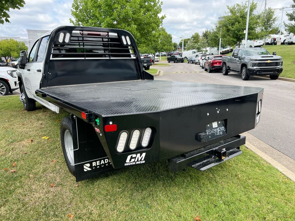 2025 Gmc Sierra 3500 HD Pro photo 2