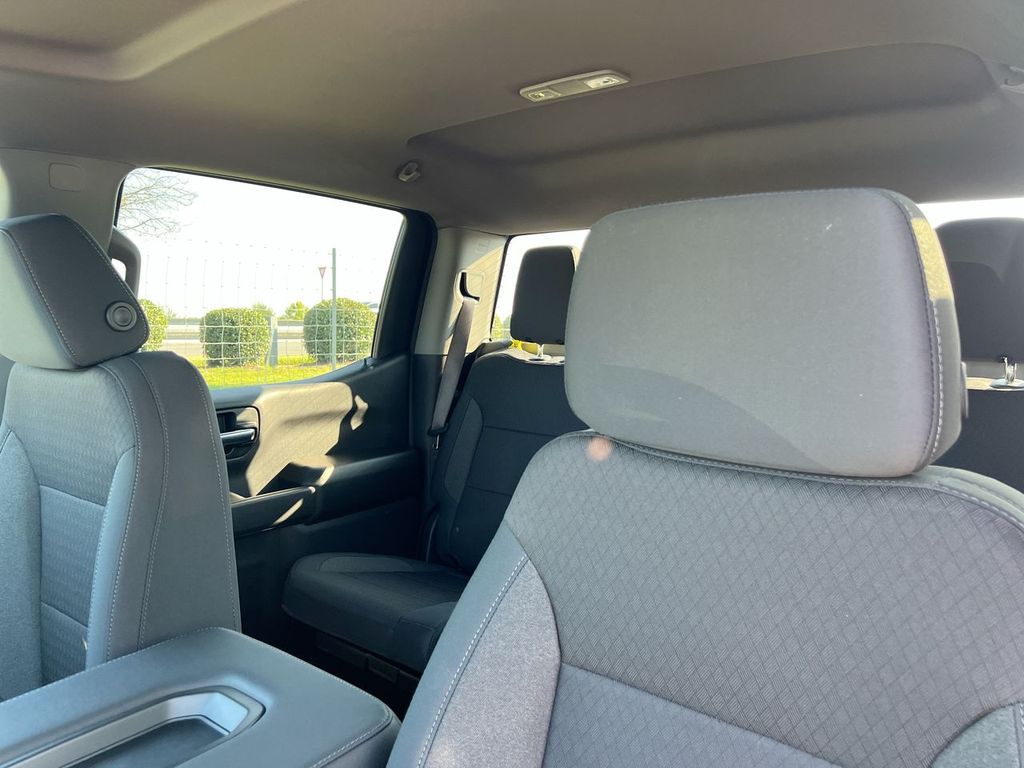 2026 Chevrolet Silverado 1500 Custom - Photo 19
