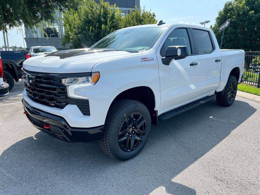 2026 Chevrolet Silverado 1500 LT Trail Boss - Photo 3