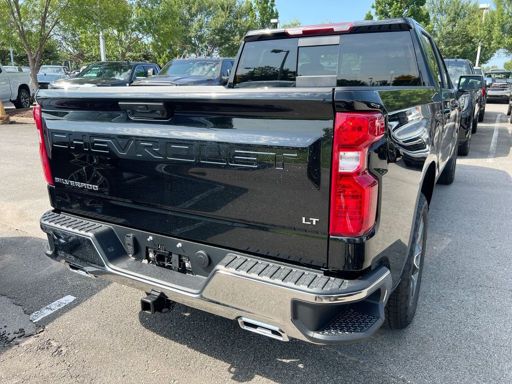 2026 Chevrolet Silverado 1500 LT - Photo 8