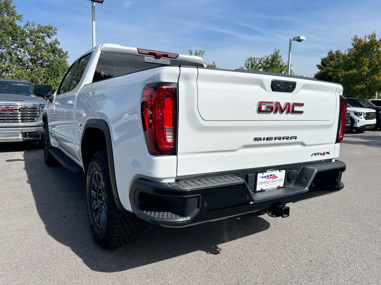 2024 GMC Sierra 1500 AT4X - Photo 2
