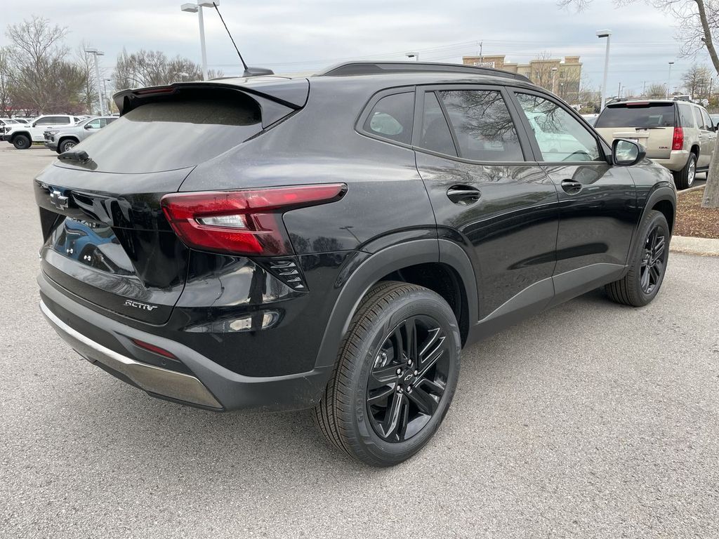 2026 Chevrolet Trax Activ - Photo 8