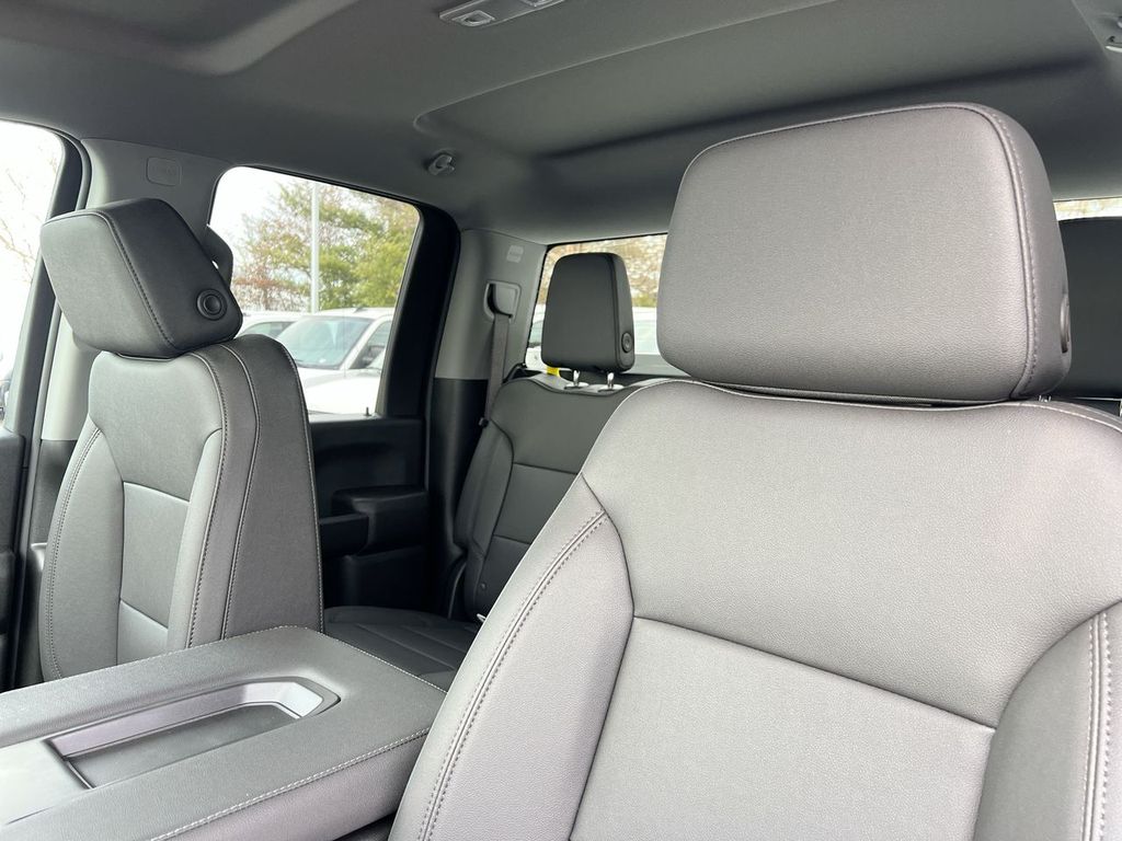 2026 Chevrolet Silverado 2500 HD Work Truck - Photo 15