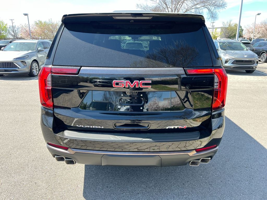 2026 GMC Yukon XL AT4 Ultimate - Photo 9