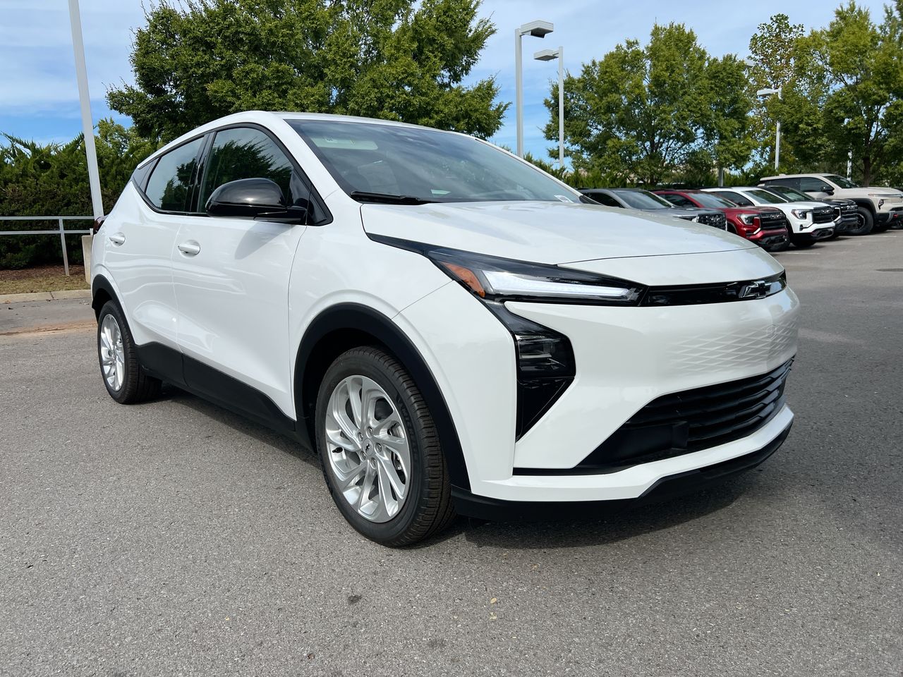2027 Chevrolet Bolt LT - Photo 6