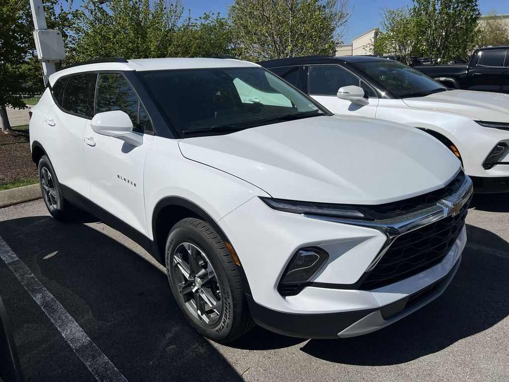 2025 Chevrolet Blazer 2LT