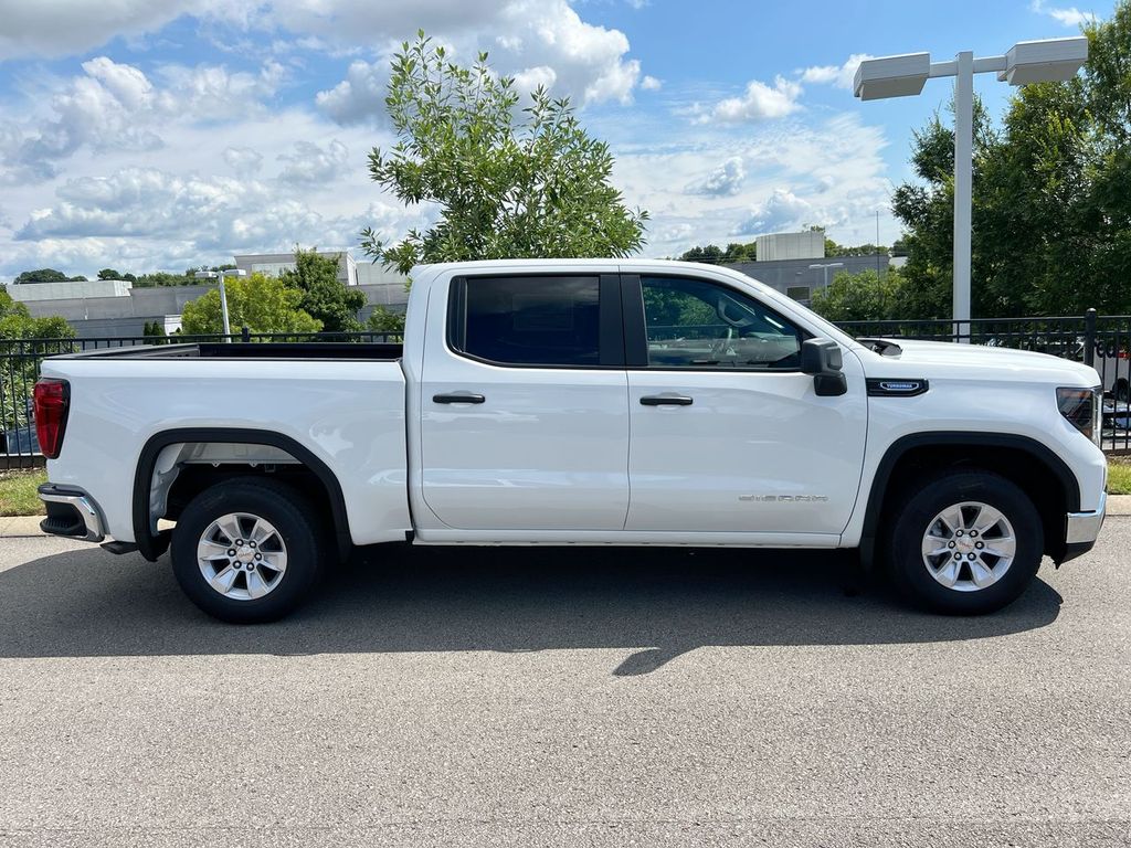2026 Gmc Sierra Pro photo 3