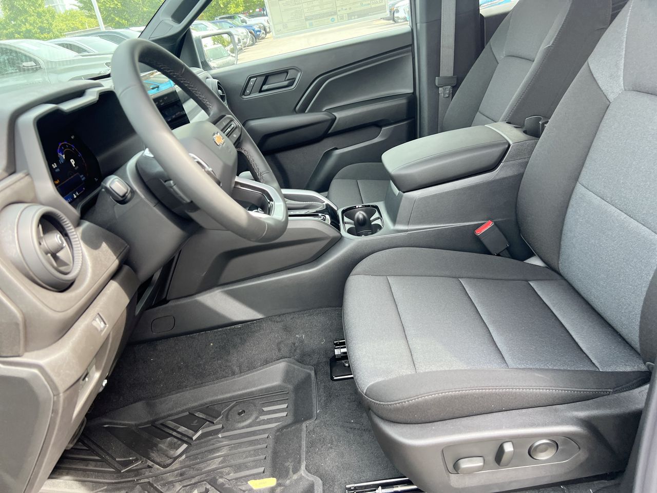 2026 Chevrolet Colorado Work Truck - Photo 14