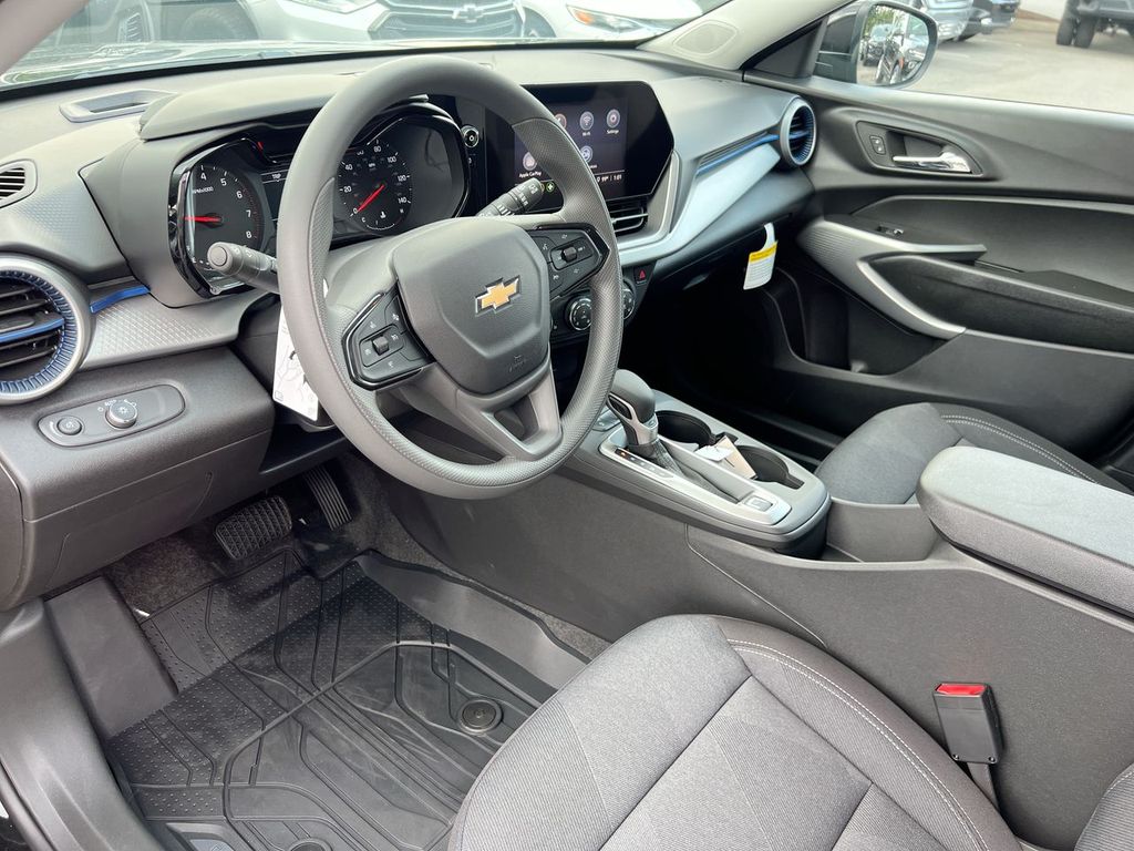2026 Chevrolet Trax LS - Photo 16