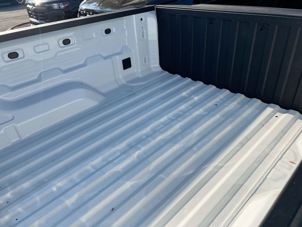 2026 Chevrolet Colorado Work Truck - Photo 16