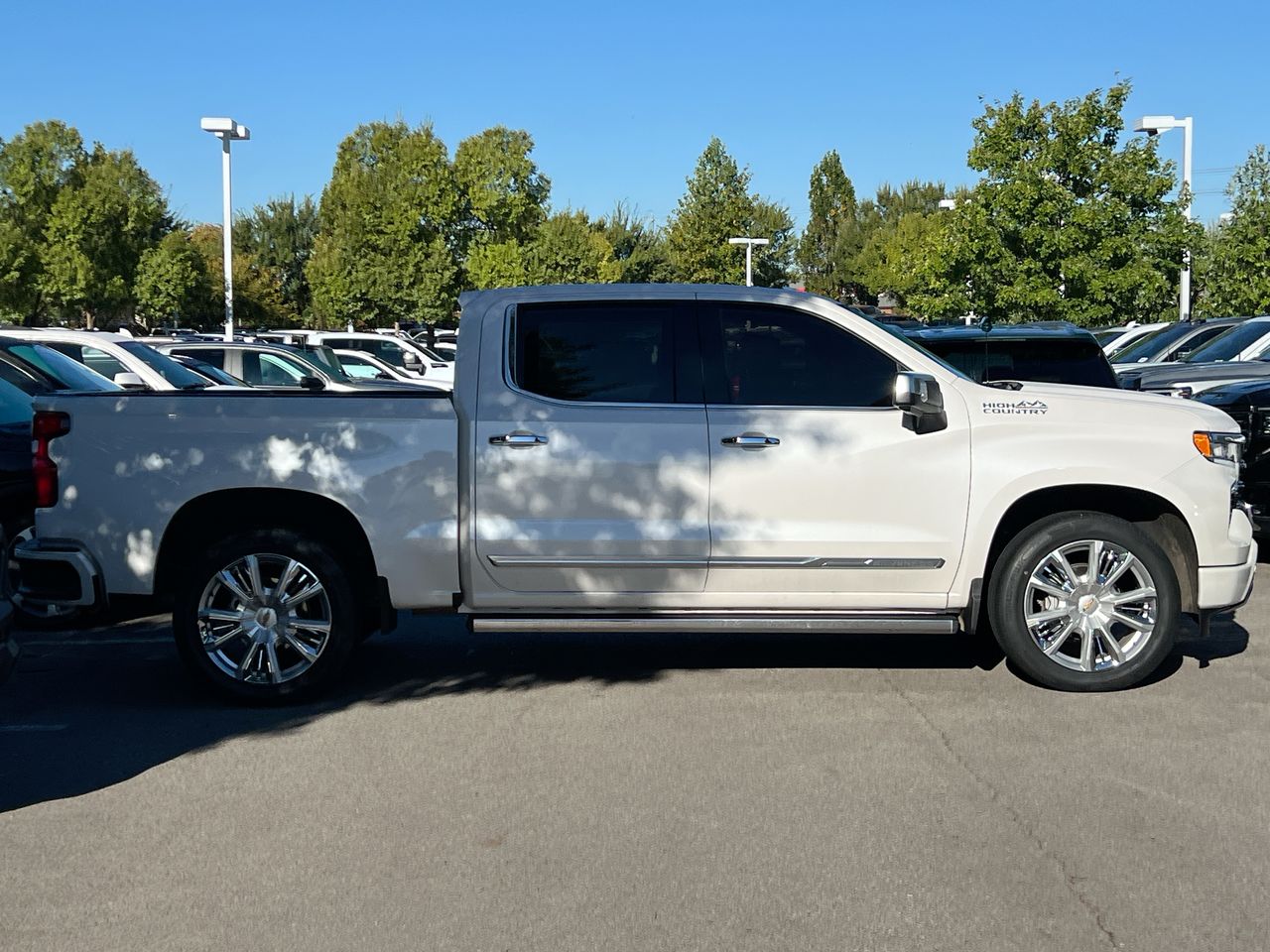 2025 Chevrolet Silverado 1500 High Country - Photo 7