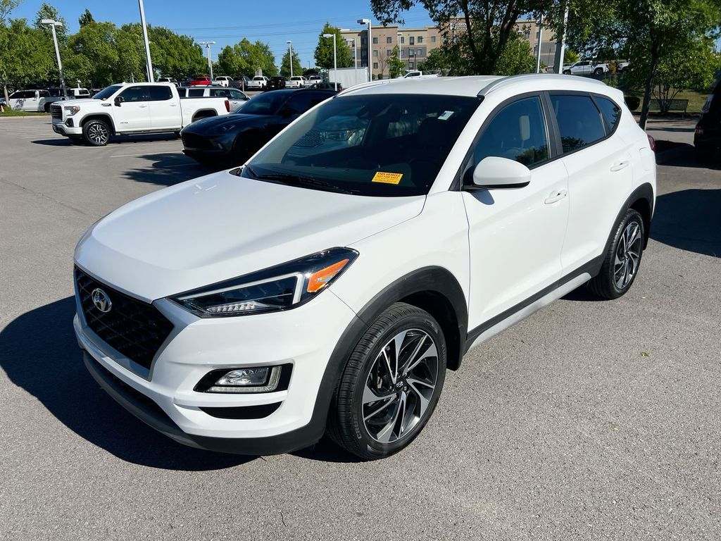 2021 Hyundai Tucson Sport FWD's photo