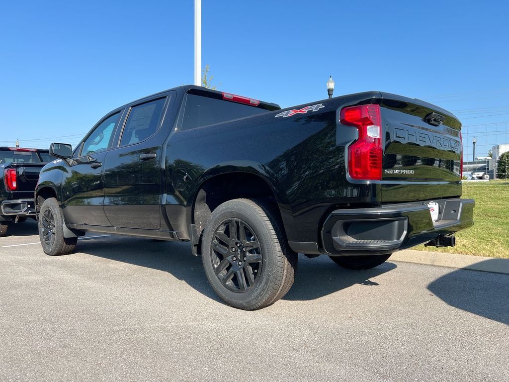 2026 Chevrolet Silverado 1500 Custom - Photo 9