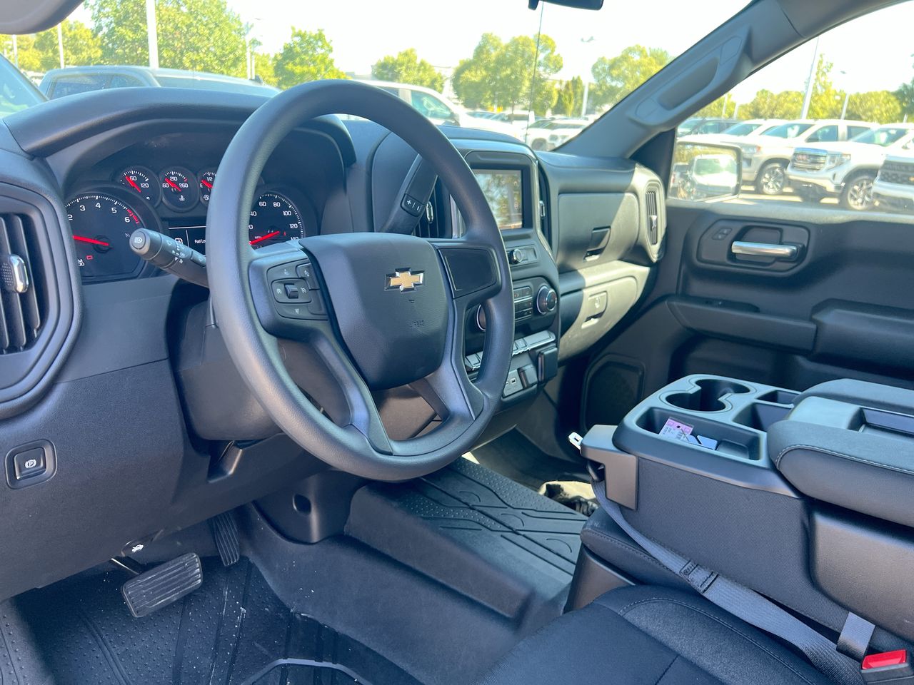 2026 Chevrolet Silverado 1500 Custom - Photo 17