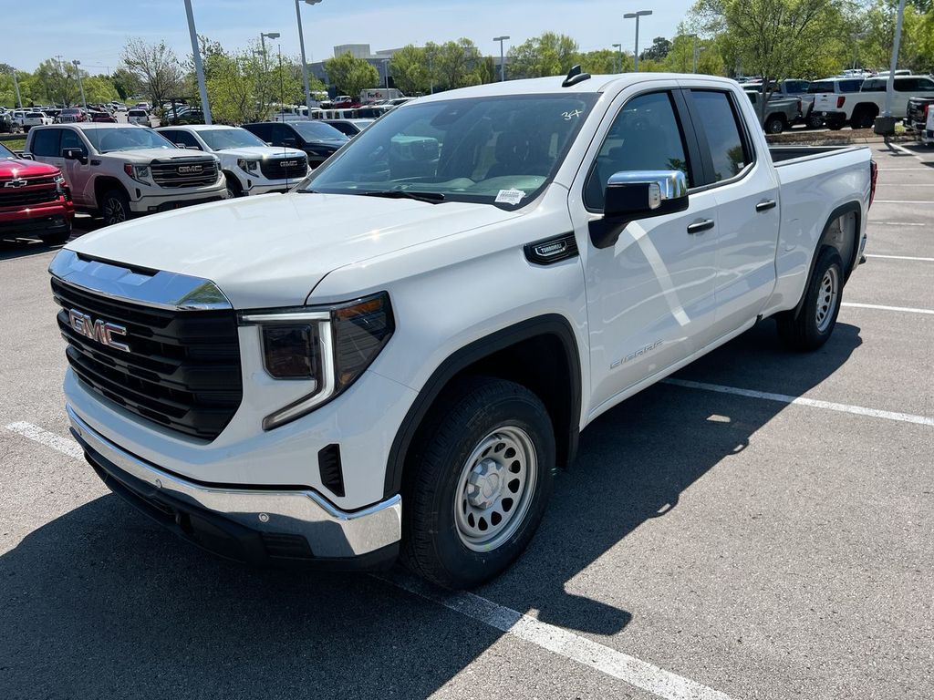 2026 GMC Sierra 2WD Double Cab Standard Box Pro's photo