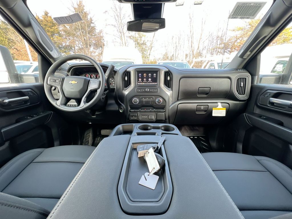 2026 Chevrolet Silverado 2500 HD Work Truck - Photo 6