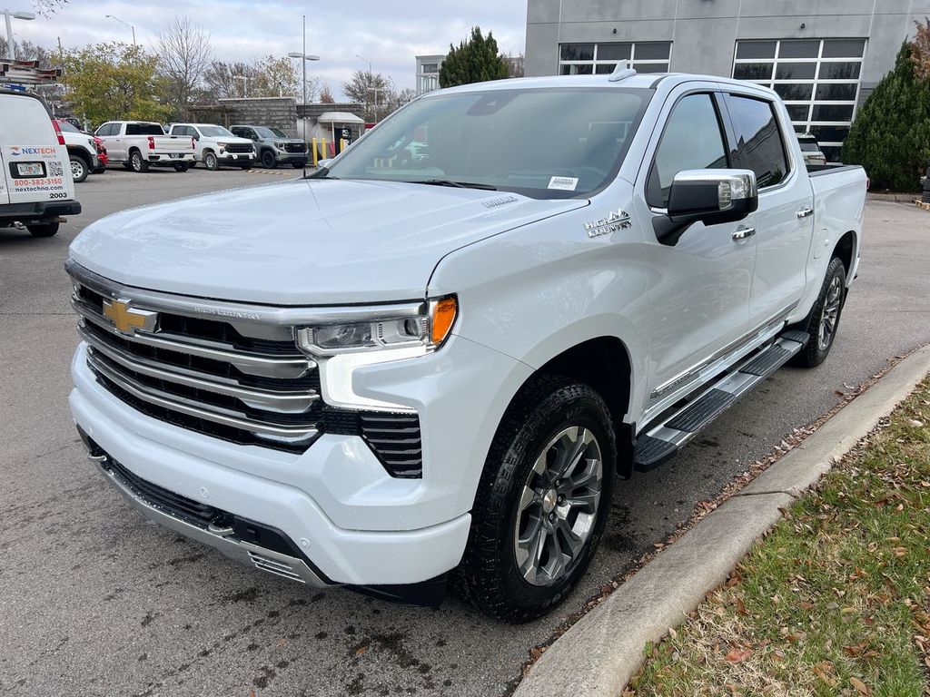 2026 Chevrolet Silverado 1500 High Country's photo