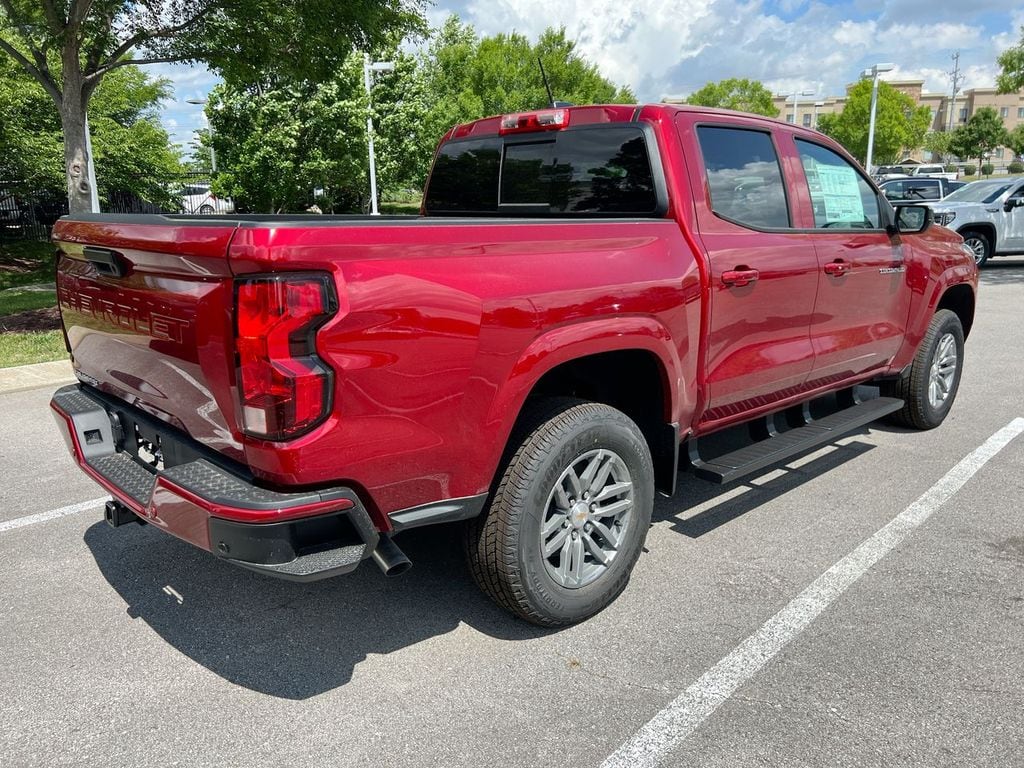 2026 Chevrolet Colorado LT - Photo 8
