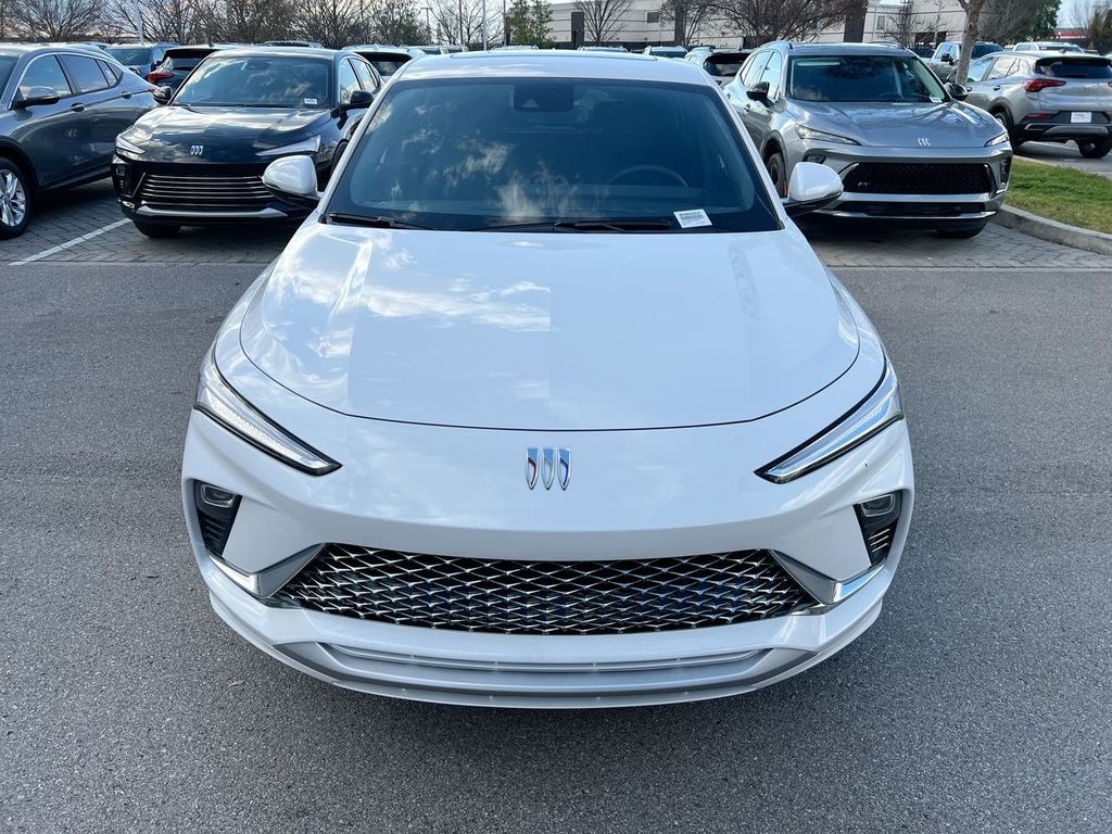 New 2026 Buick Envista Avenir SUV