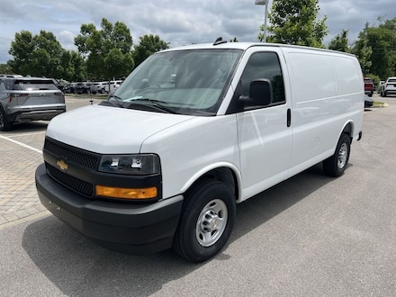 2025 Chevrolet Express Cargo WT Van