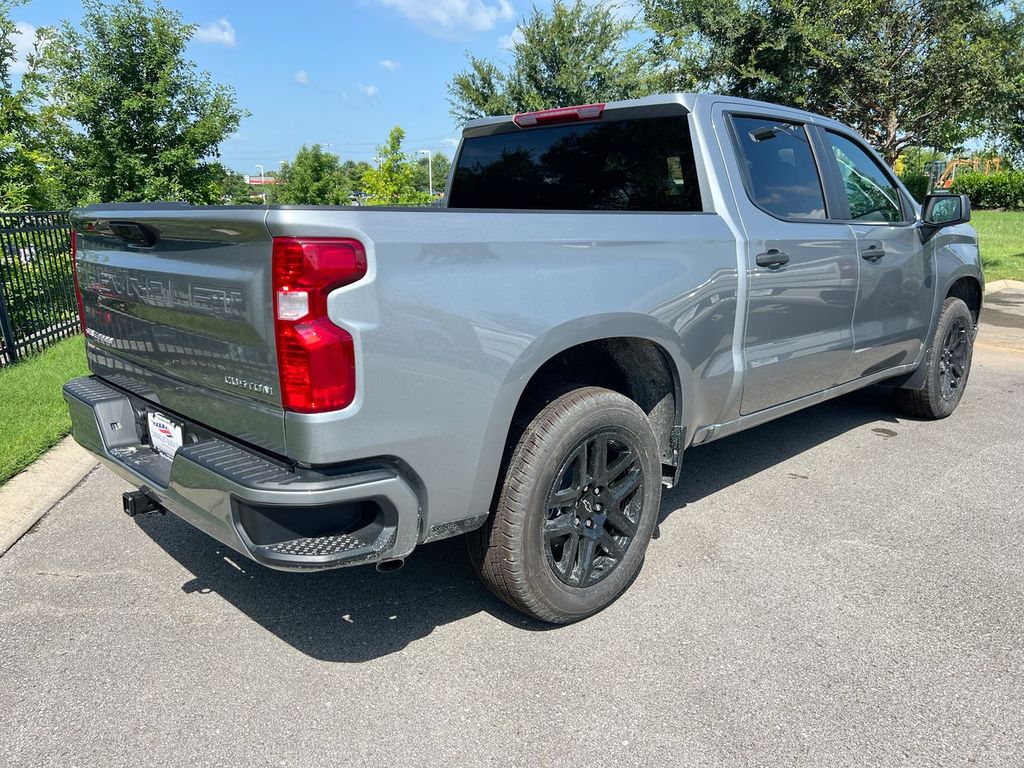 2026 Chevrolet Silverado 1500 Custom - Photo 8