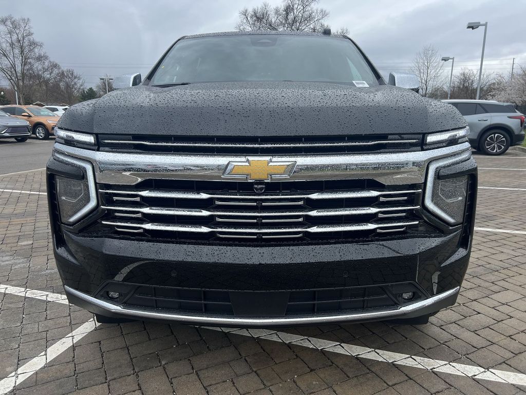 2025 Chevrolet Tahoe Premier photo 3