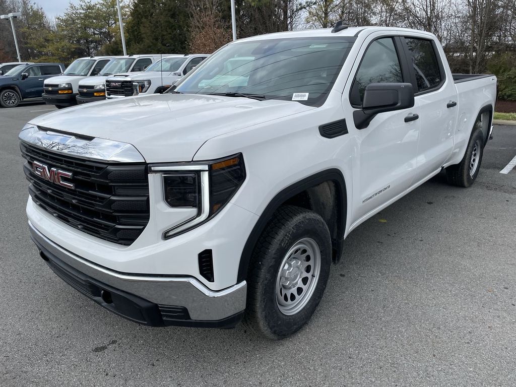 2026 GMC Sierra 4WD Crew Cab Standard Box Pro's photo