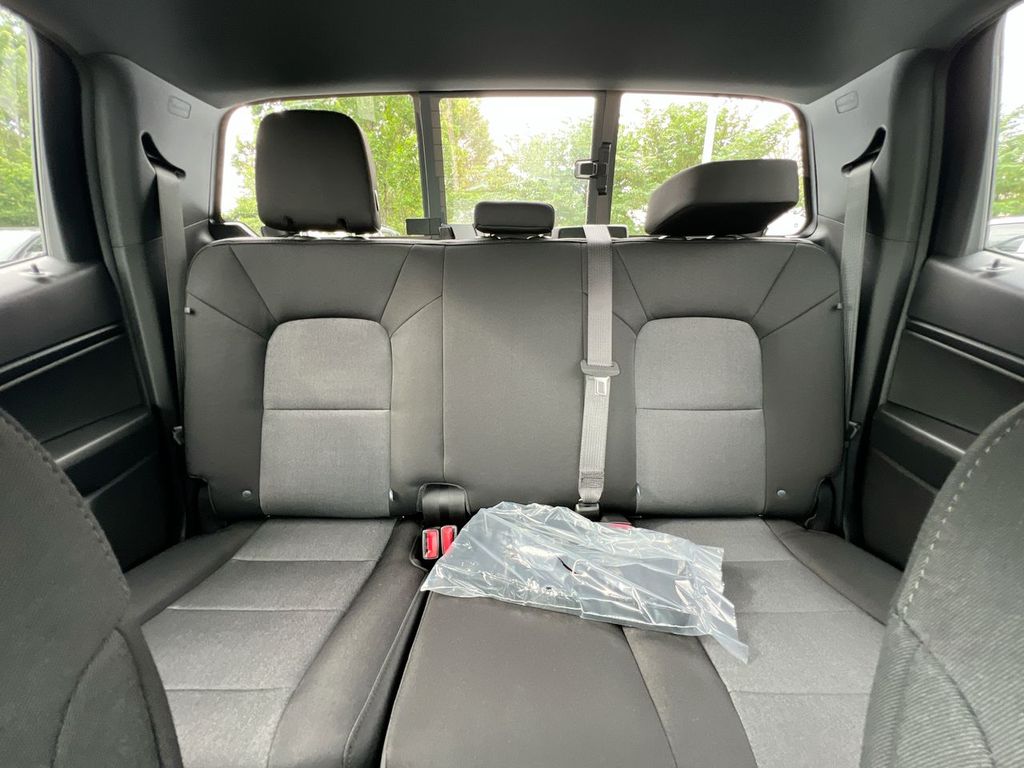 2026 Chevrolet Colorado Work Truck - Photo 12