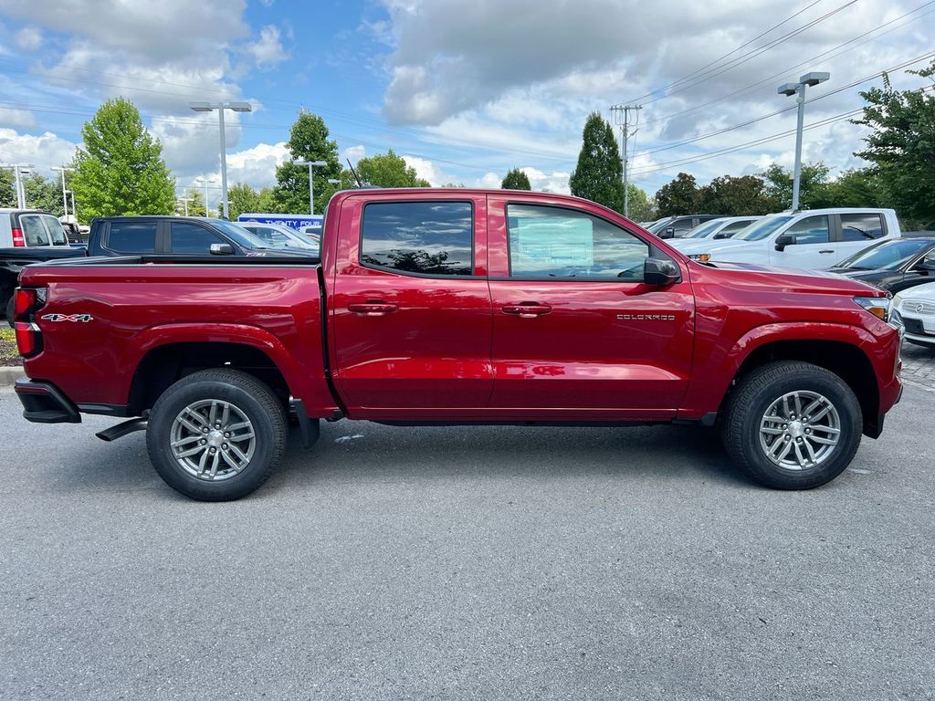 2026 Chevrolet Colorado LT photo 4