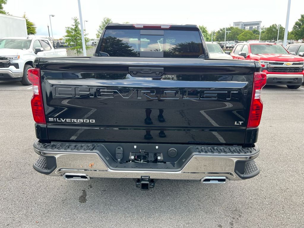 2026 Chevrolet Silverado 1500 LT - Photo 9