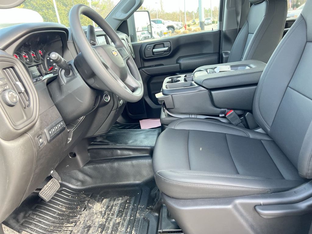 2026 Chevrolet Silverado 2500 HD Work Truck - Photo 10