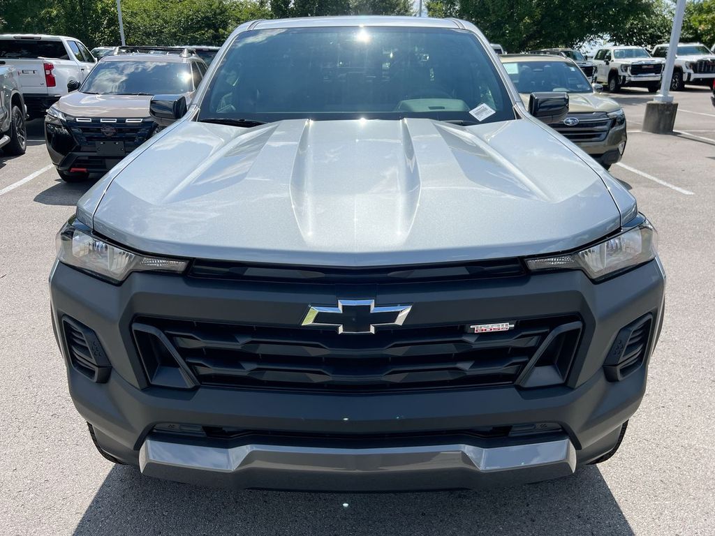 2026 Chevrolet Colorado Trail Boss photo 3