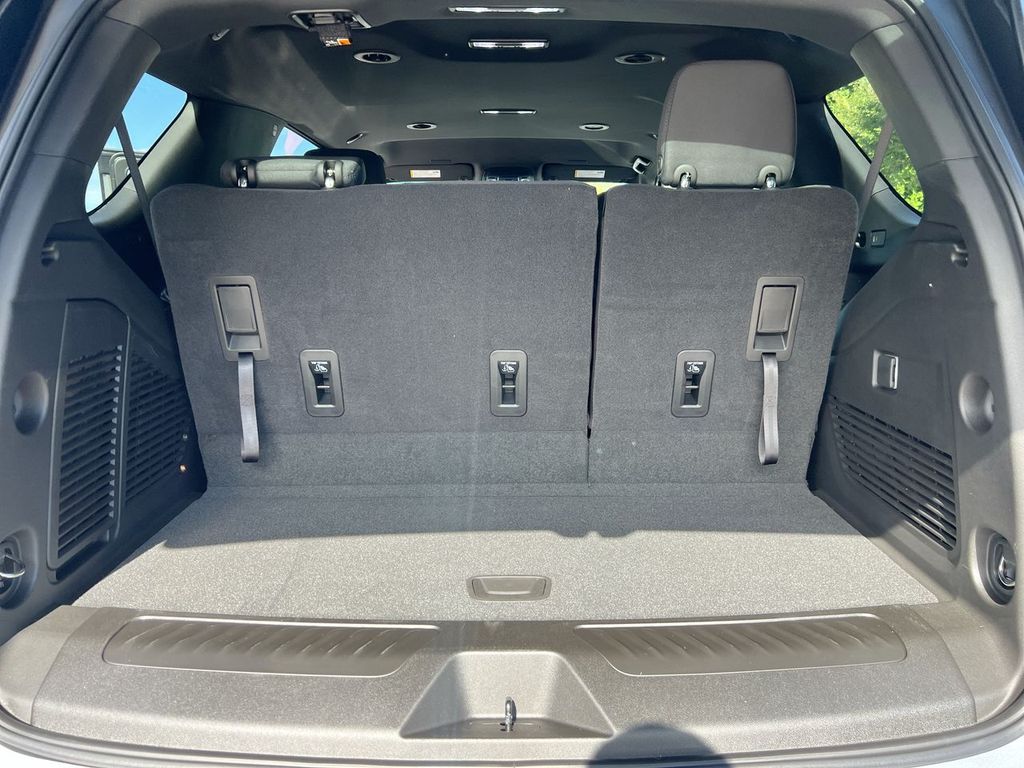 2026 Chevrolet Tahoe LS - Photo 16