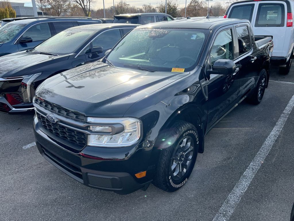 2023 Ford Maverick XLT's photo