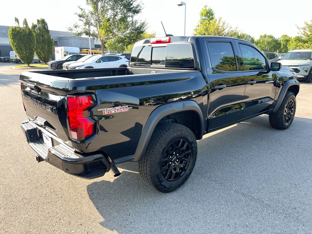 2025 Chevrolet Colorado Trail Boss - Photo 7