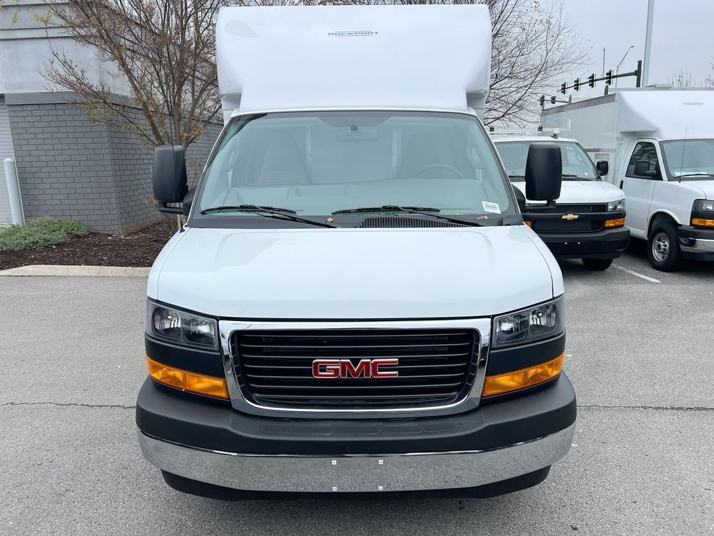 New 2025 GMC Savana Cutaway 3500 1WT Cutaway Van