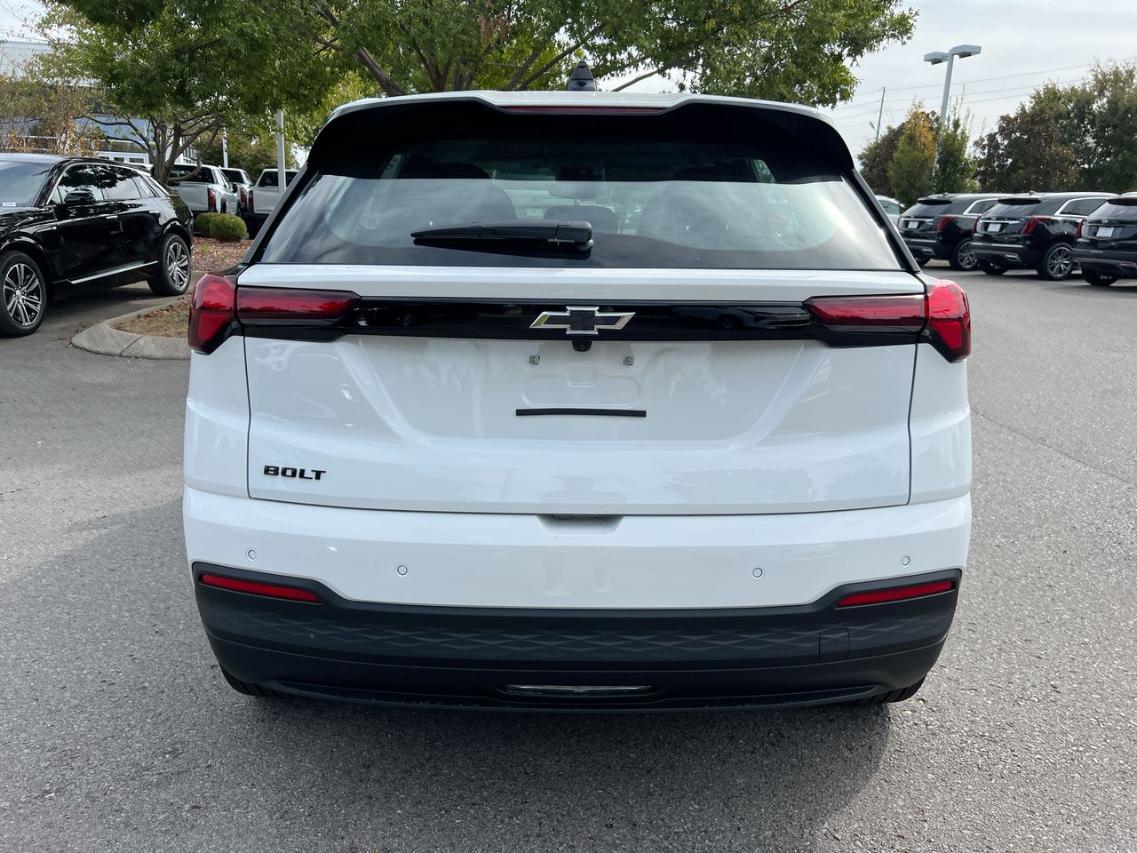 2027 Chevrolet Bolt LT - Photo 9