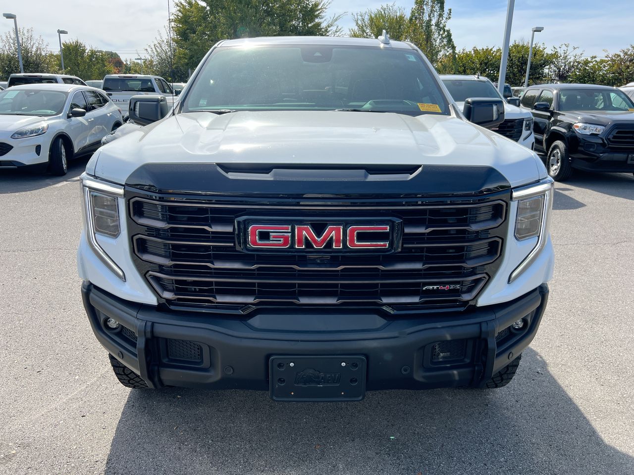 2024 GMC Sierra 1500 AT4X - Photo 5
