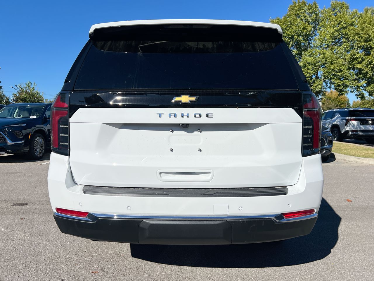 2027 Chevrolet Tahoe LS - Photo 9